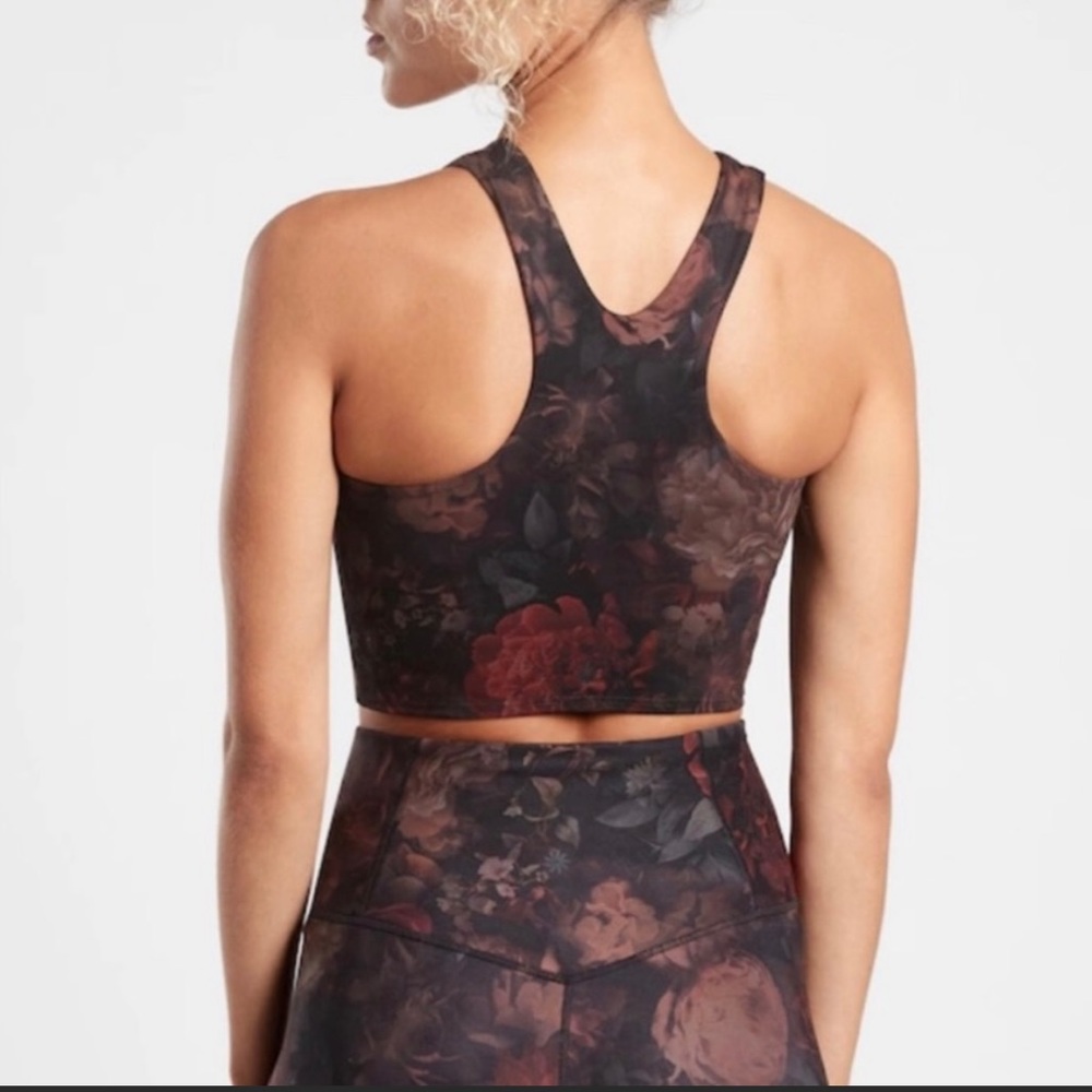 NWT Athleta Conscious Crop Antionette